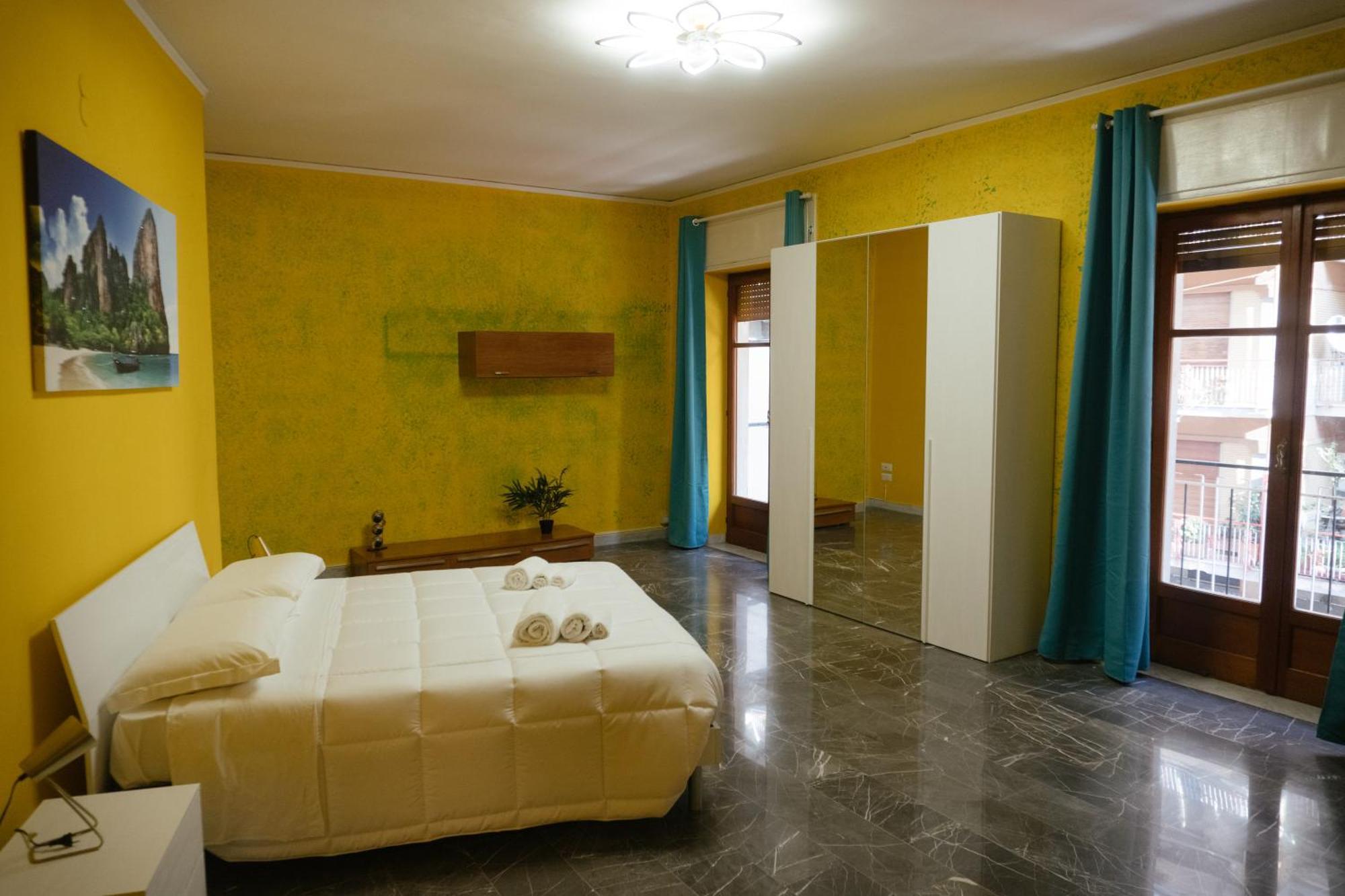 Domus Aurea Relax Room Salerno Exteriör bild