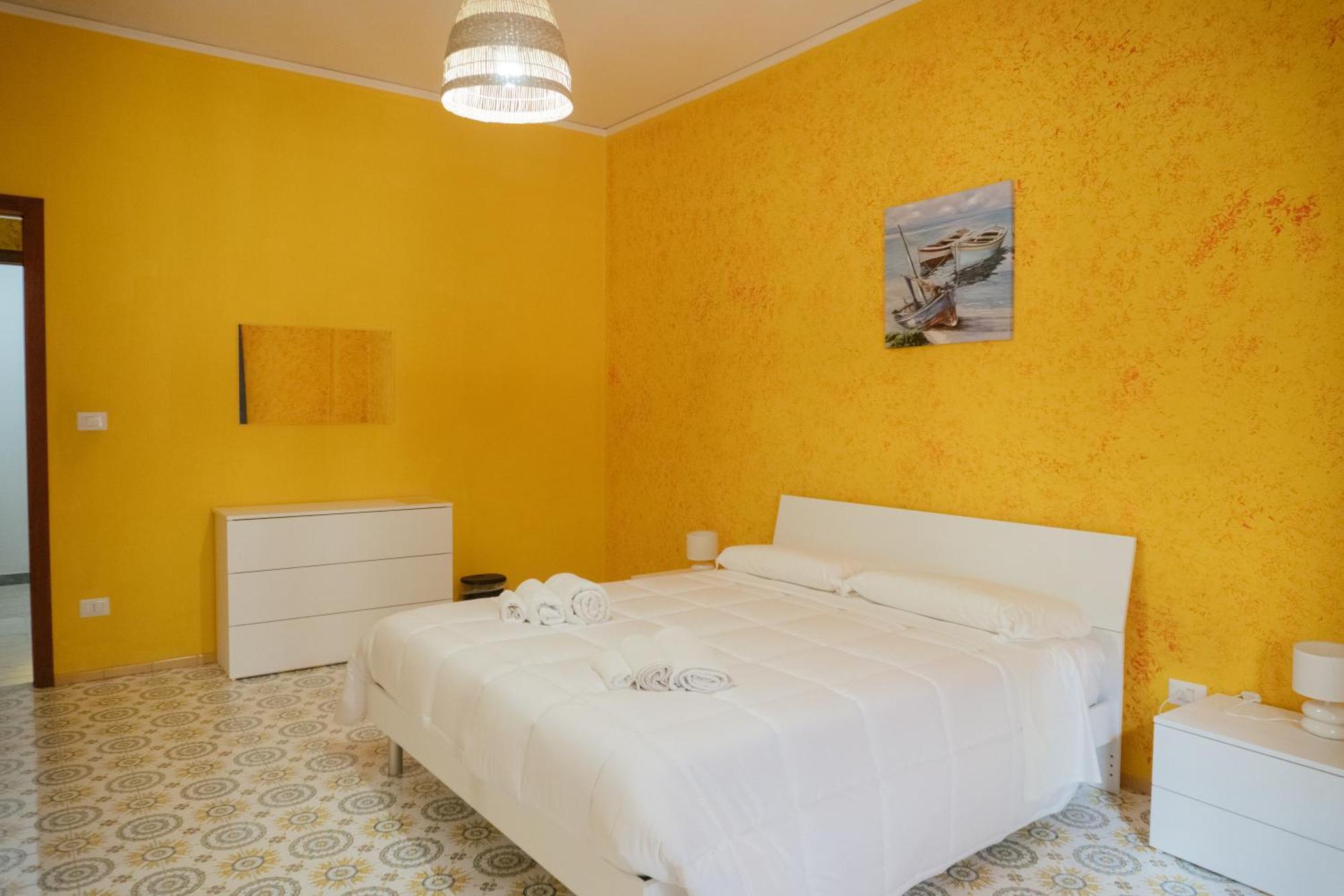 Domus Aurea Relax Room Salerno Exteriör bild